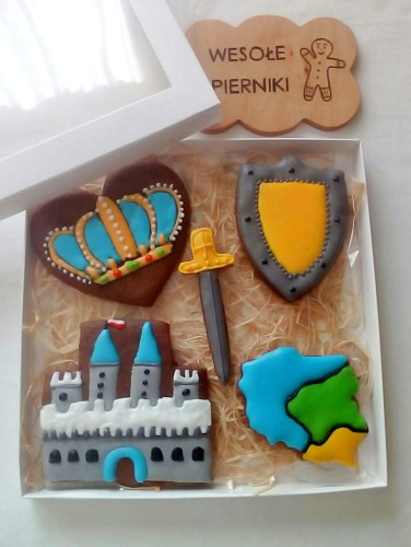 Miecz, Tarcza - Wesołe Pierniki.jpg