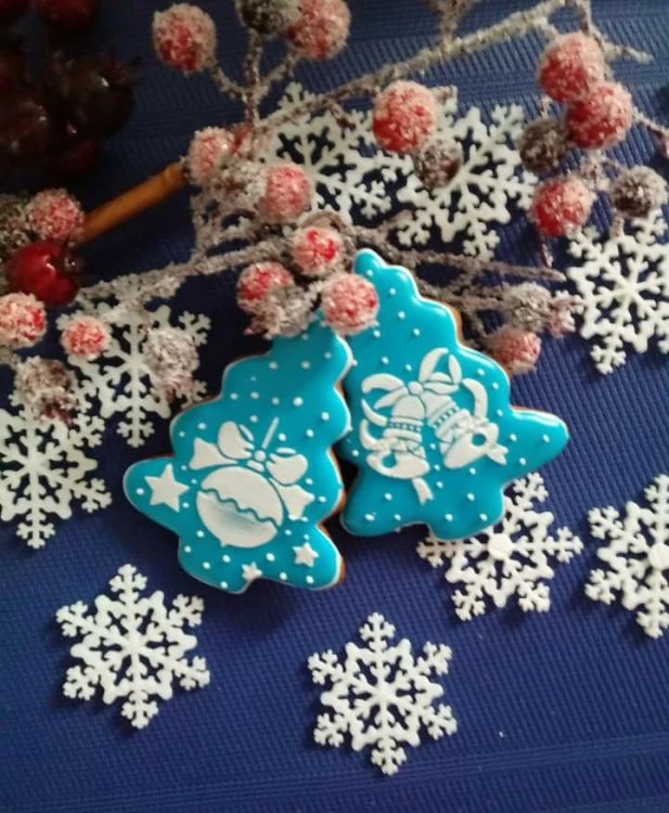 Bombka z kokardką - Jolanta Zasada.jpg