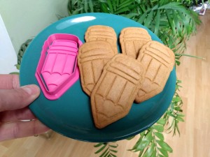 KREDKA - STEMPEL 8 CM + FOREMKA