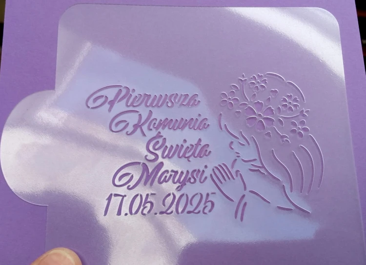 Szablon komunijny personalizowany.jpg