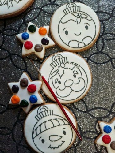 Bombki kolorowanki - Marta Tort.jpg
